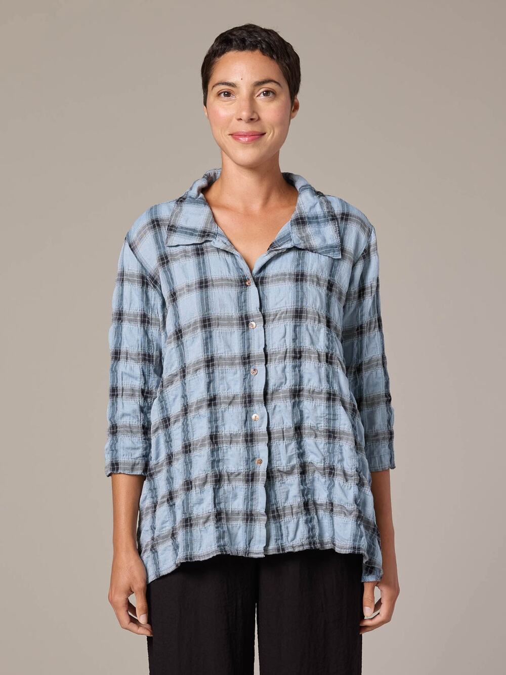 Cut Loose Crinkle Plaid Hi-Low Shirt - Medium